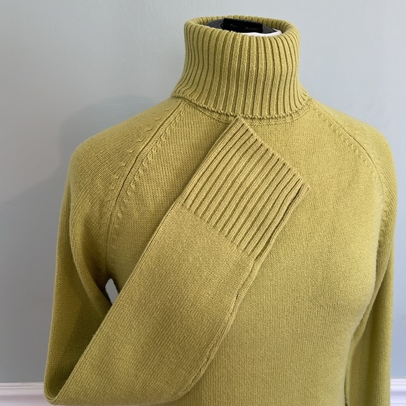 Mossimo | Side Button | Turtleneck Sweater - Picture 4 of 5